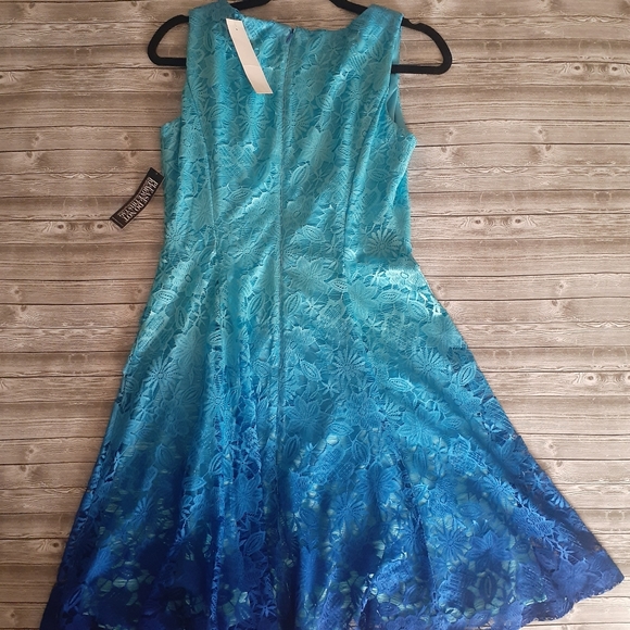 🔥3/$70 🎉HP🎉 *NWT* NY&Co. Blue Ombré Dress - Picture 4 of 5